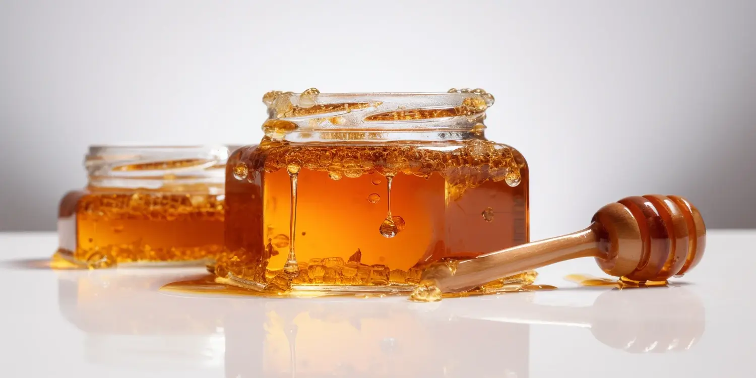 Miód rzepakowy na co dobry?